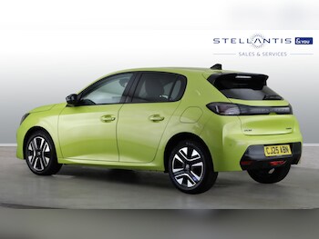 Used Peugeot 208 2025 for sale - 78462819: Photo