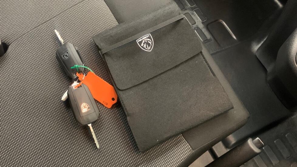 Used Peugeot Expert 2025 for sale - 77884318: Photo 42