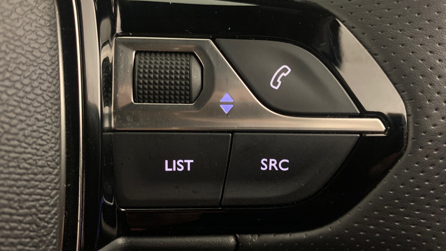 Used Peugeot 2008 2024 for sale - 77626941: Photo 18