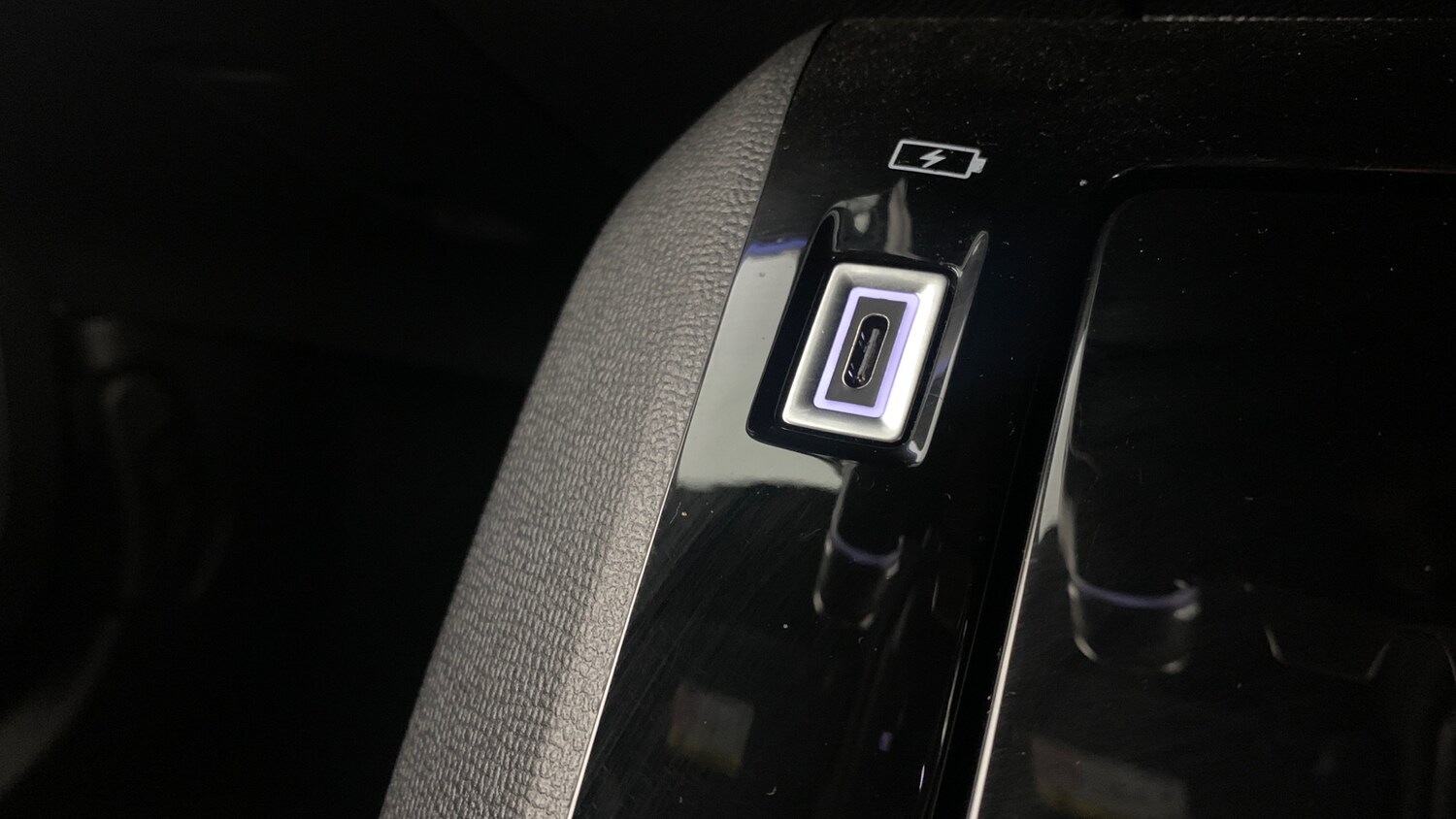 Used Peugeot 2008 2024 for sale - 77626941: Photo 32