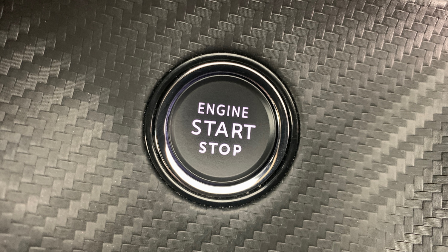 Used Peugeot 2008 2024 for sale - 76977303: Photo 34