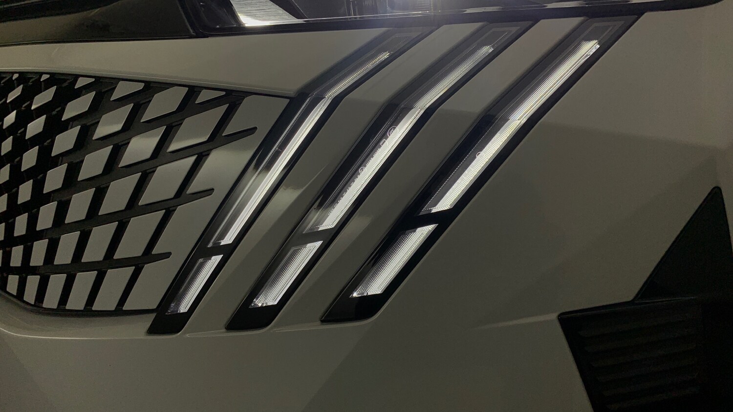 Used Peugeot 3008 2025 for sale - 77809592: Photo 54