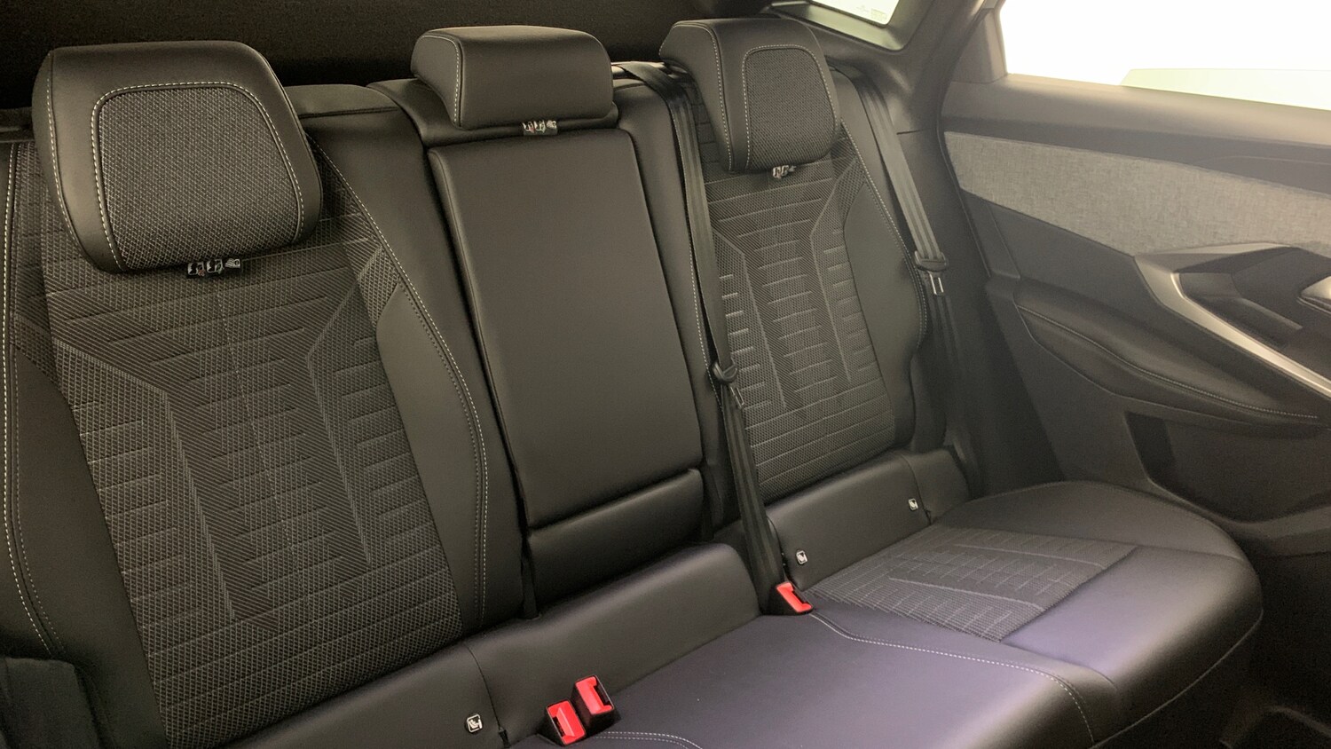 Used Peugeot 3008 2025 for sale - 77809592: Photo 8