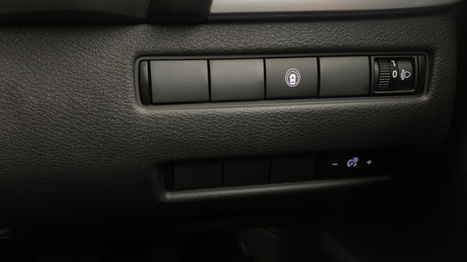 Used Nissan X-Trail 2024 for sale - 75812099: Photo 20