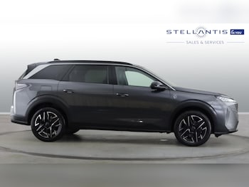 Used Peugeot 5008 2025 for sale - 78246193: Photo