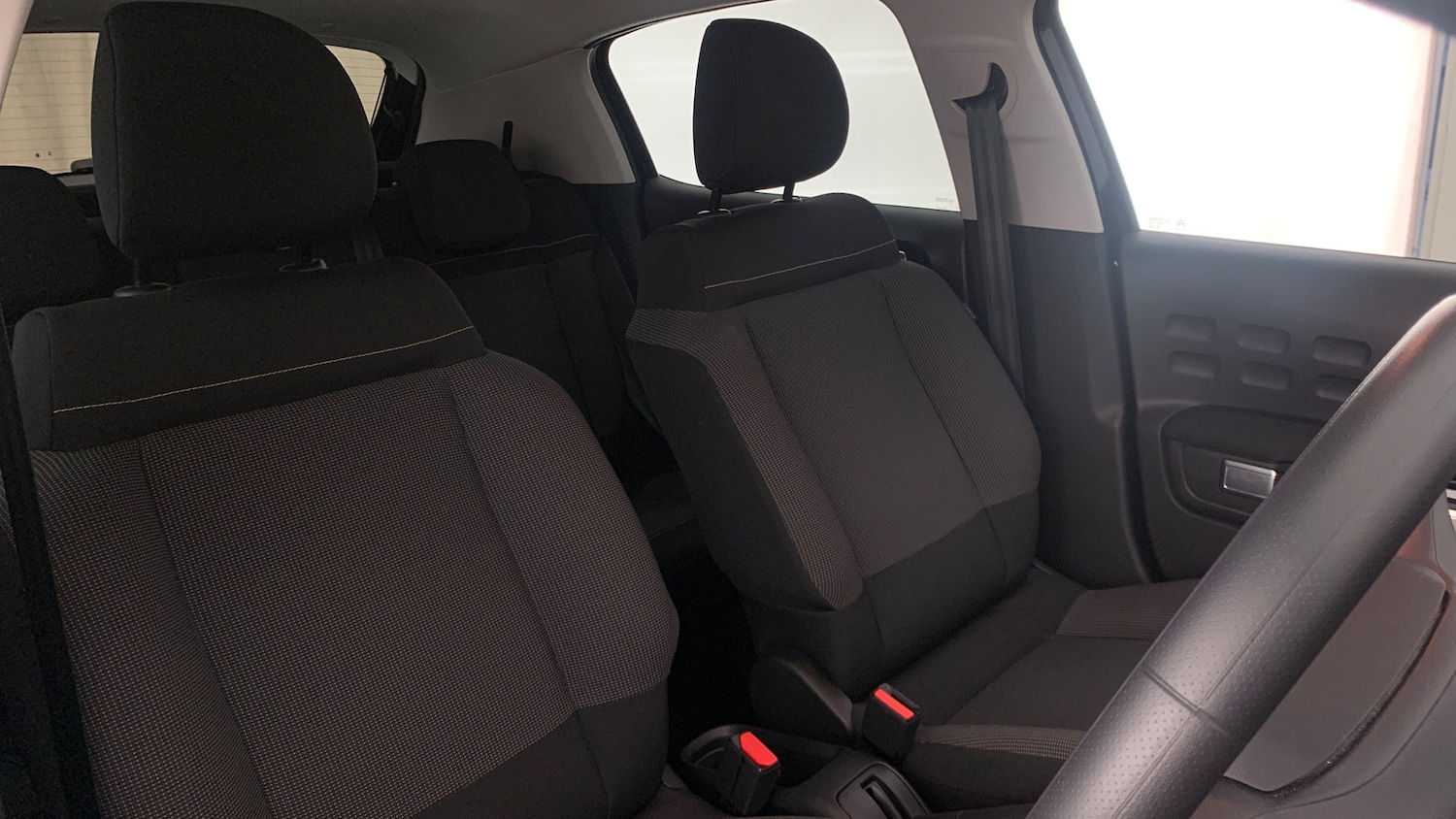 Used Citroen C3 2024 for sale - 76486429: Photo 40