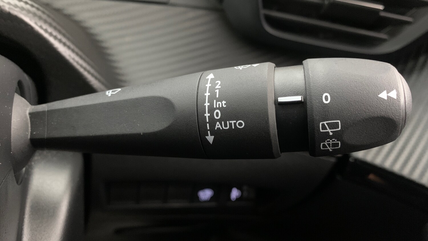 Used Peugeot 2008 2025 for sale - 78158086: Photo 17