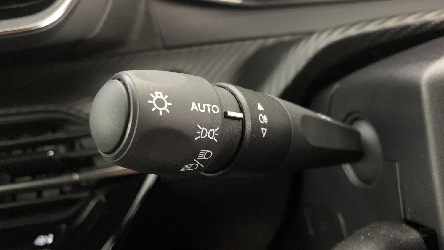 Used Peugeot 2008 2025 for sale - 78158086: Photo 19