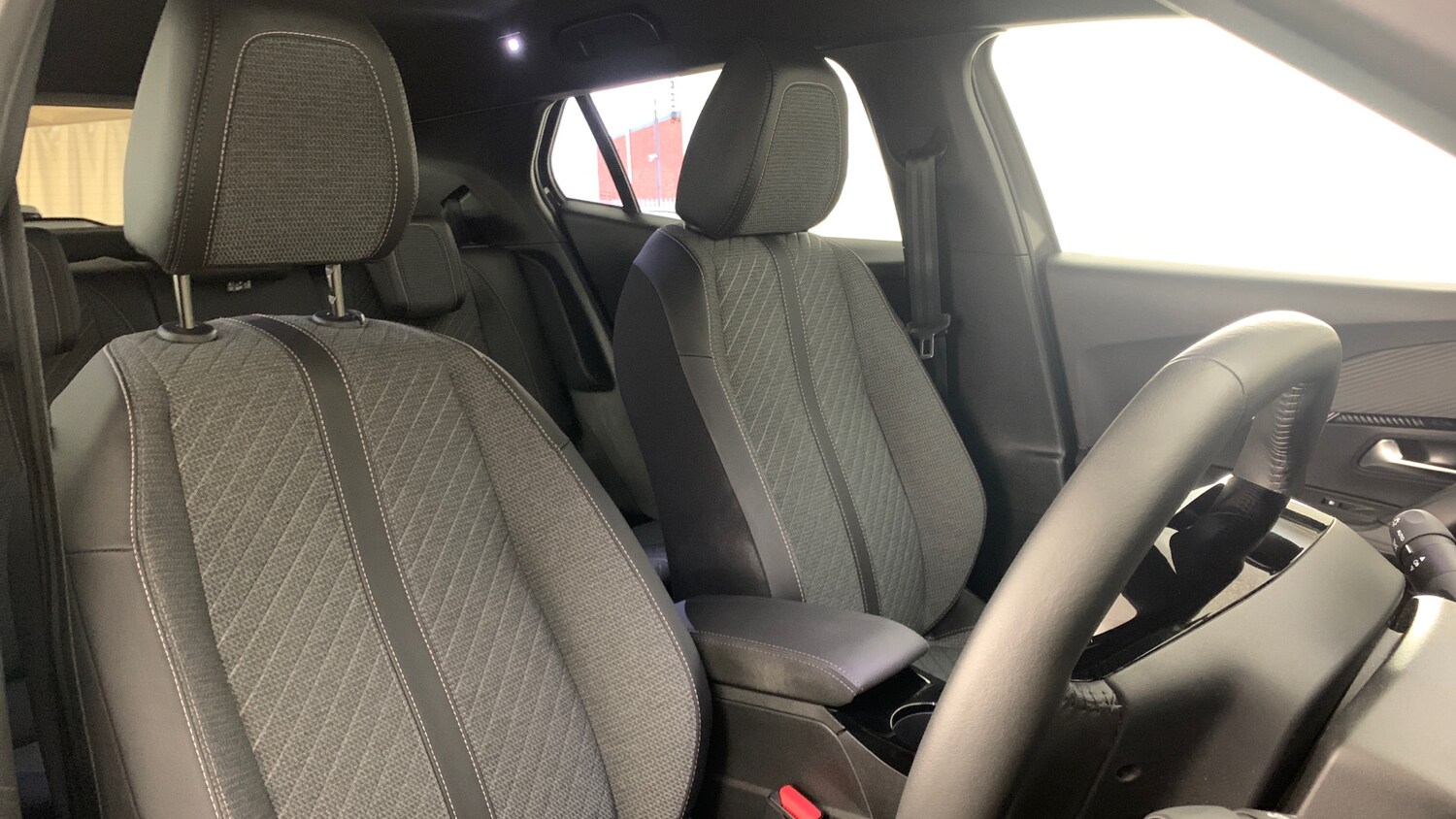 Used Peugeot 2008 2025 for sale - 78158086: Photo 40