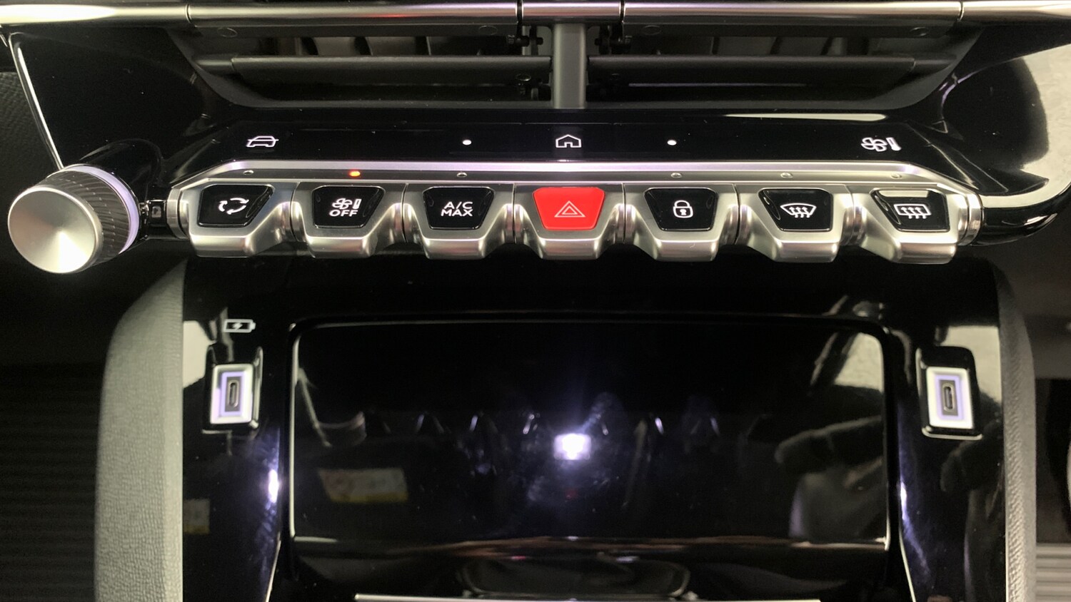 Used Peugeot 2008 2025 for sale - 78158086: Photo 51