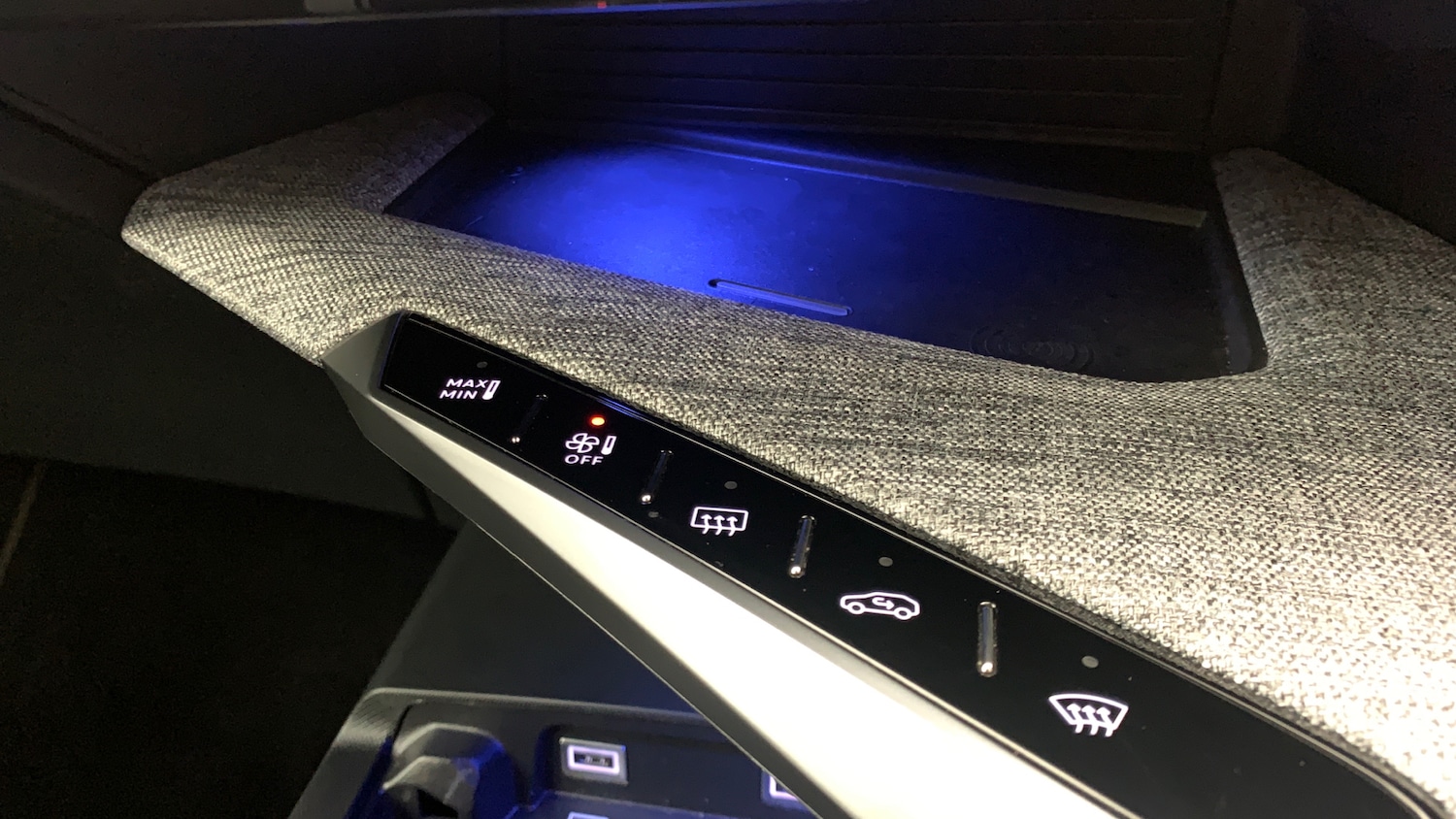 Used Peugeot 3008 2024 for sale - 76586374: Photo 32