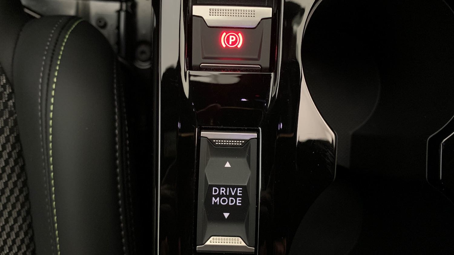 Used Peugeot 208 2024 for sale - 77042325: Photo 33