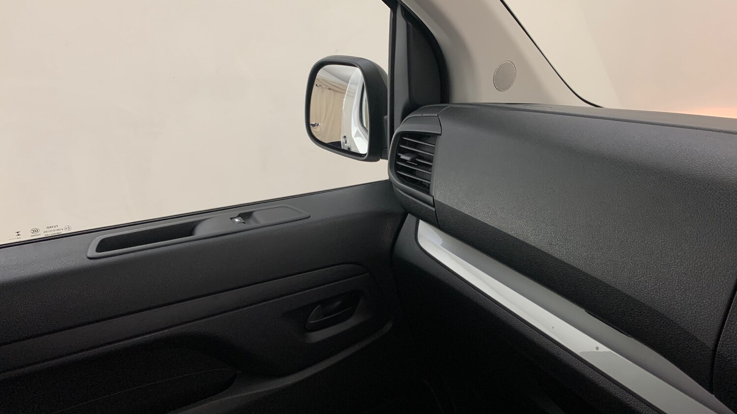 Used Citroen Dispatch 2025 for sale - 78048809: Photo 30