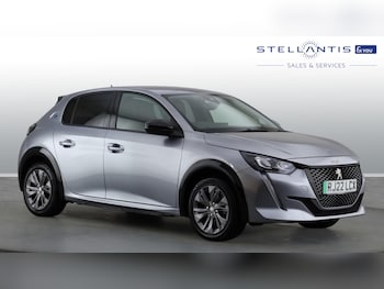 2022 - 50kWh Allure Premium Hatchback 5dr Electric Auto (7kW Charger) (136 ps)