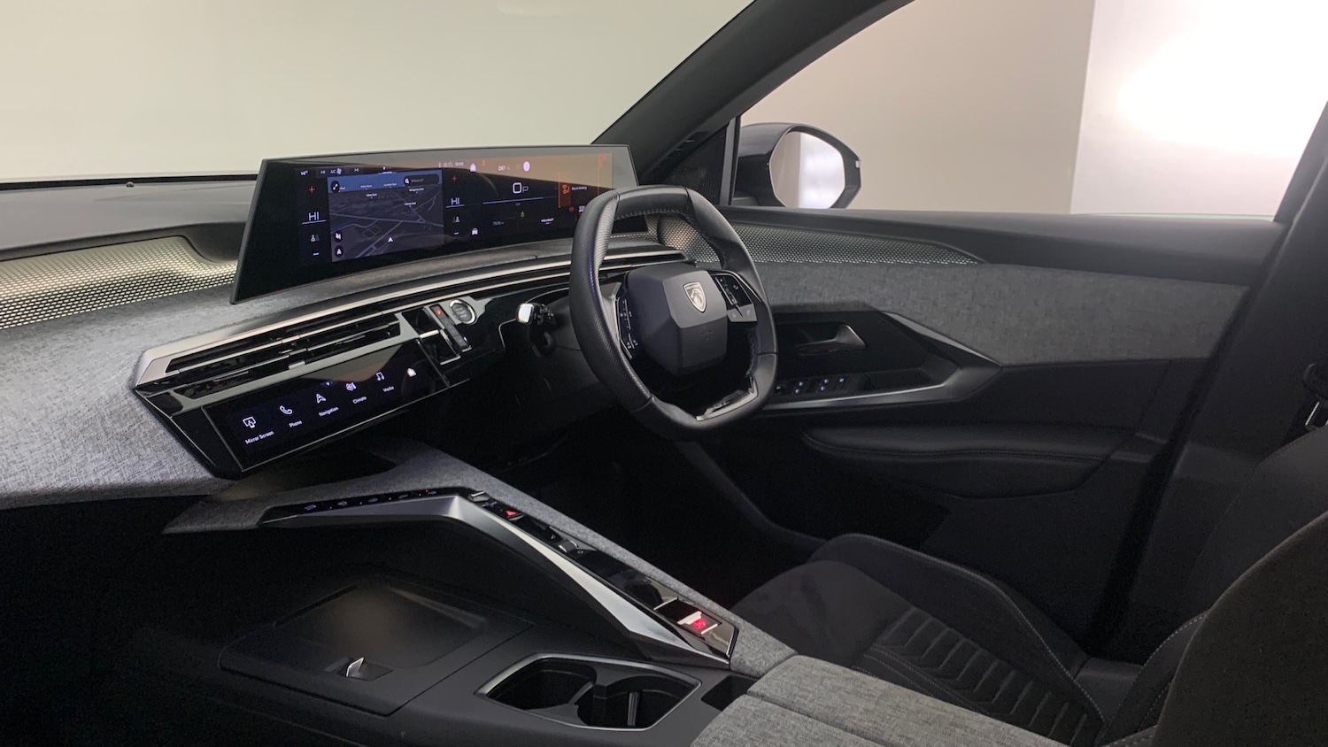 Used Peugeot 5008 2024 for sale - 77840561: Photo 2