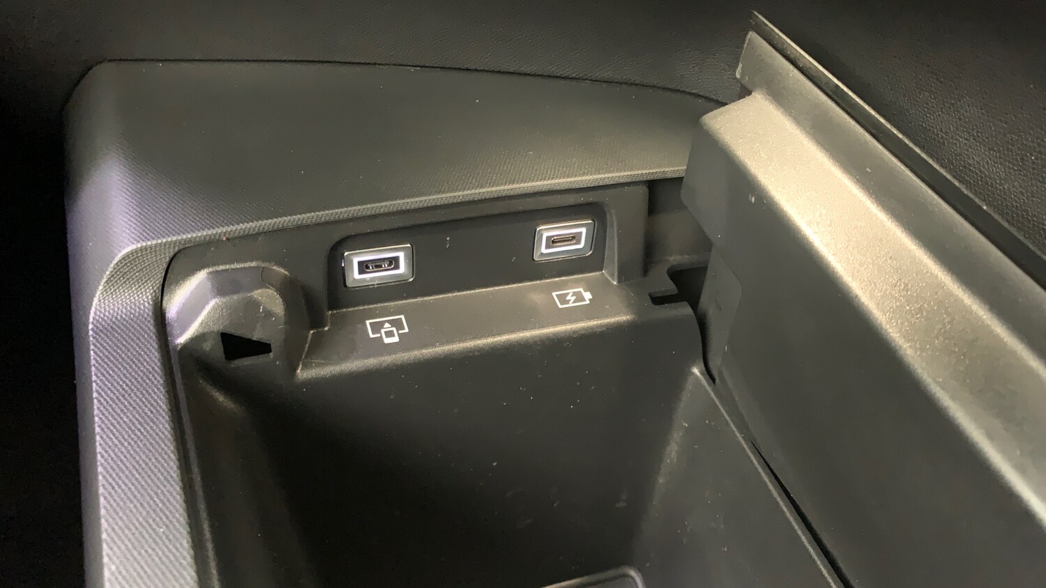 Used Peugeot 5008 2024 for sale - 77840561: Photo 27