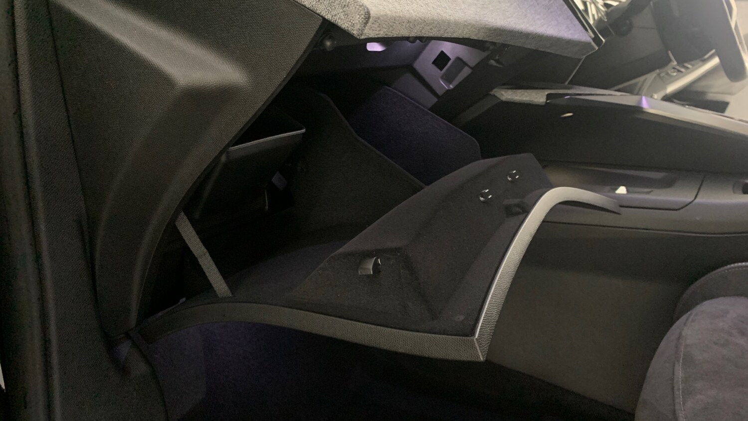 Used Peugeot 5008 2024 for sale - 77840561: Photo 43