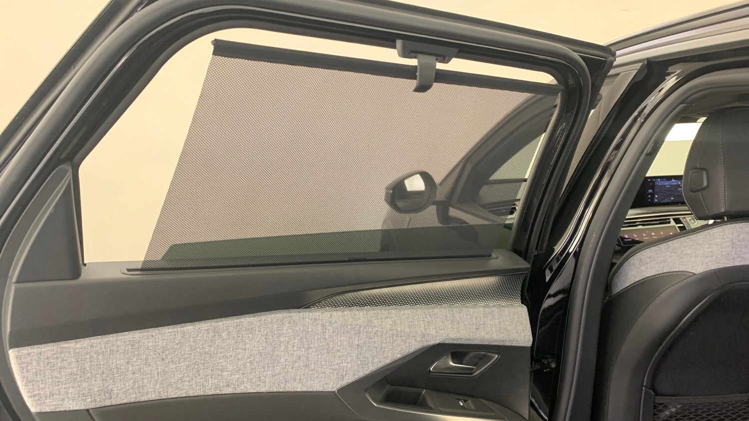 Used Peugeot 5008 2024 for sale - 77840561: Photo 49