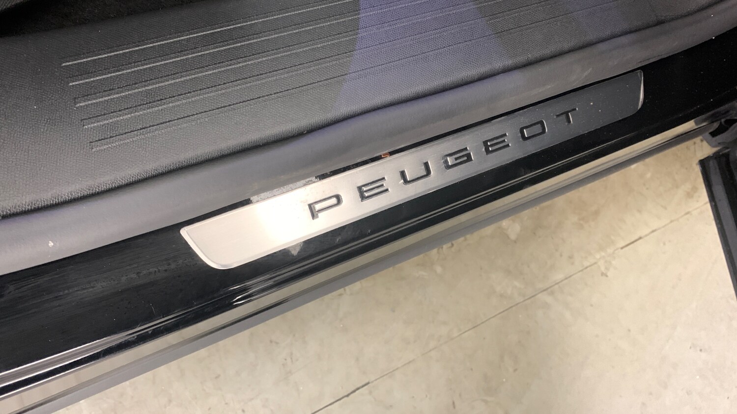 Used Peugeot 5008 2024 for sale - 77840561: Photo 57