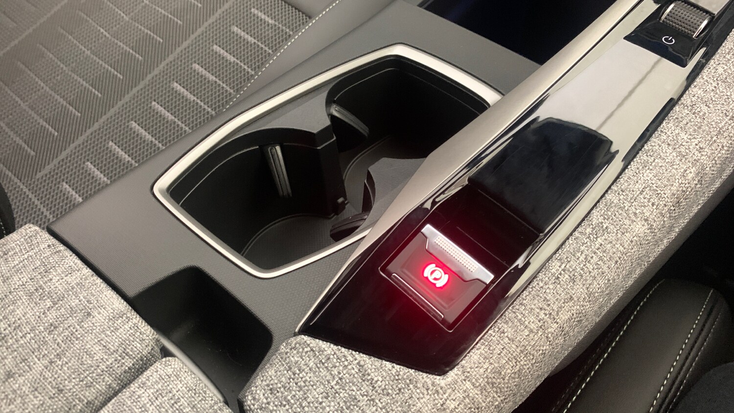 Used Peugeot 3008 2025 for sale - 77840605: Photo 36