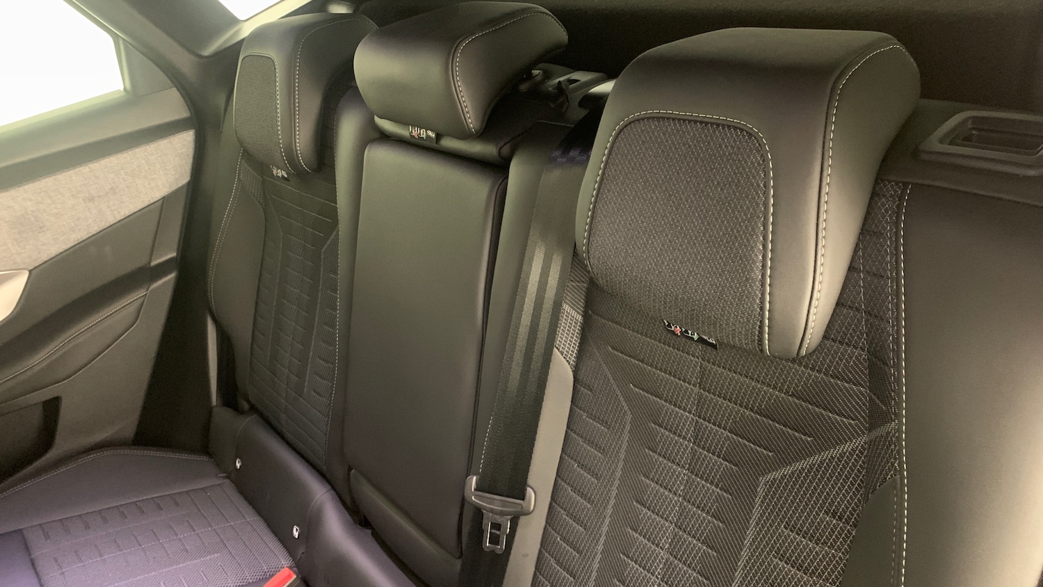 Used Peugeot 3008 2025 for sale - 77840605: Photo 7