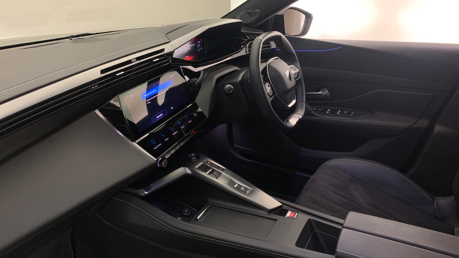 Used Peugeot 308 2024 for sale - 77332371: Photo 2