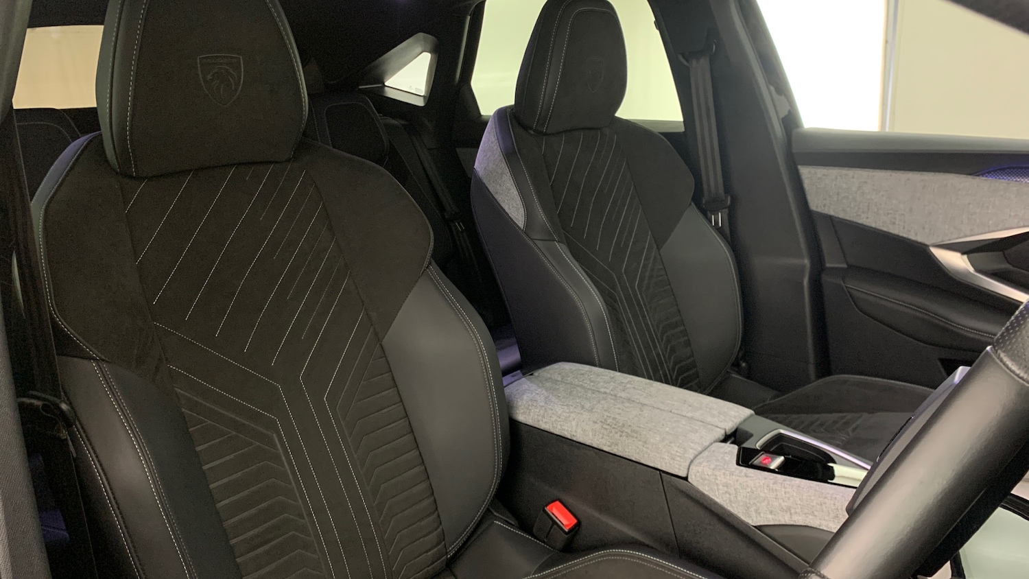 Used Peugeot 3008 2024 for sale - 76350362: Photo 45