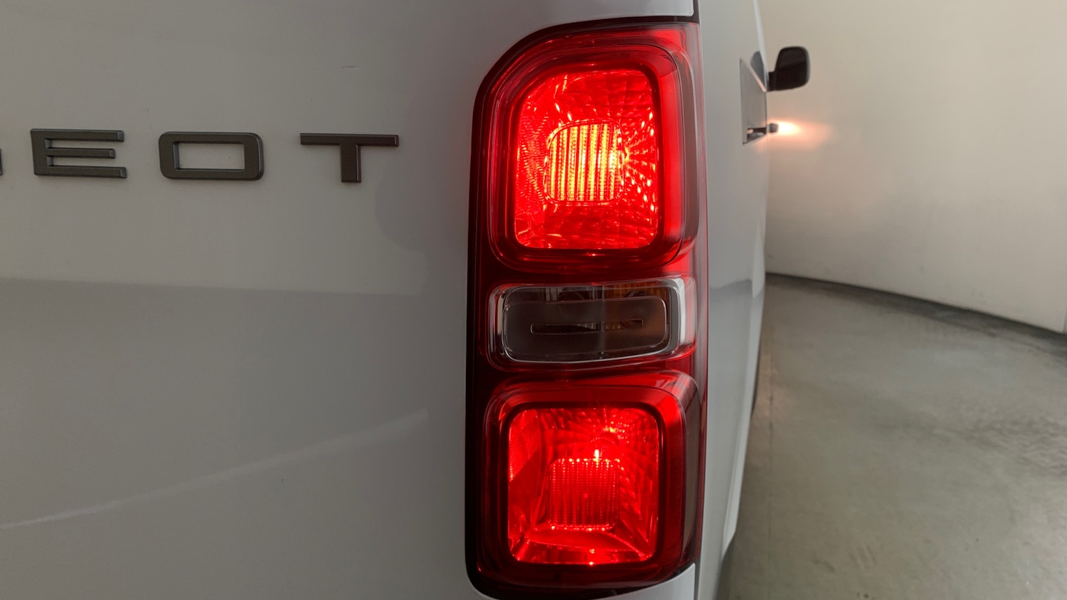 Used Peugeot Expert 2025 for sale - 78087665: Photo 41