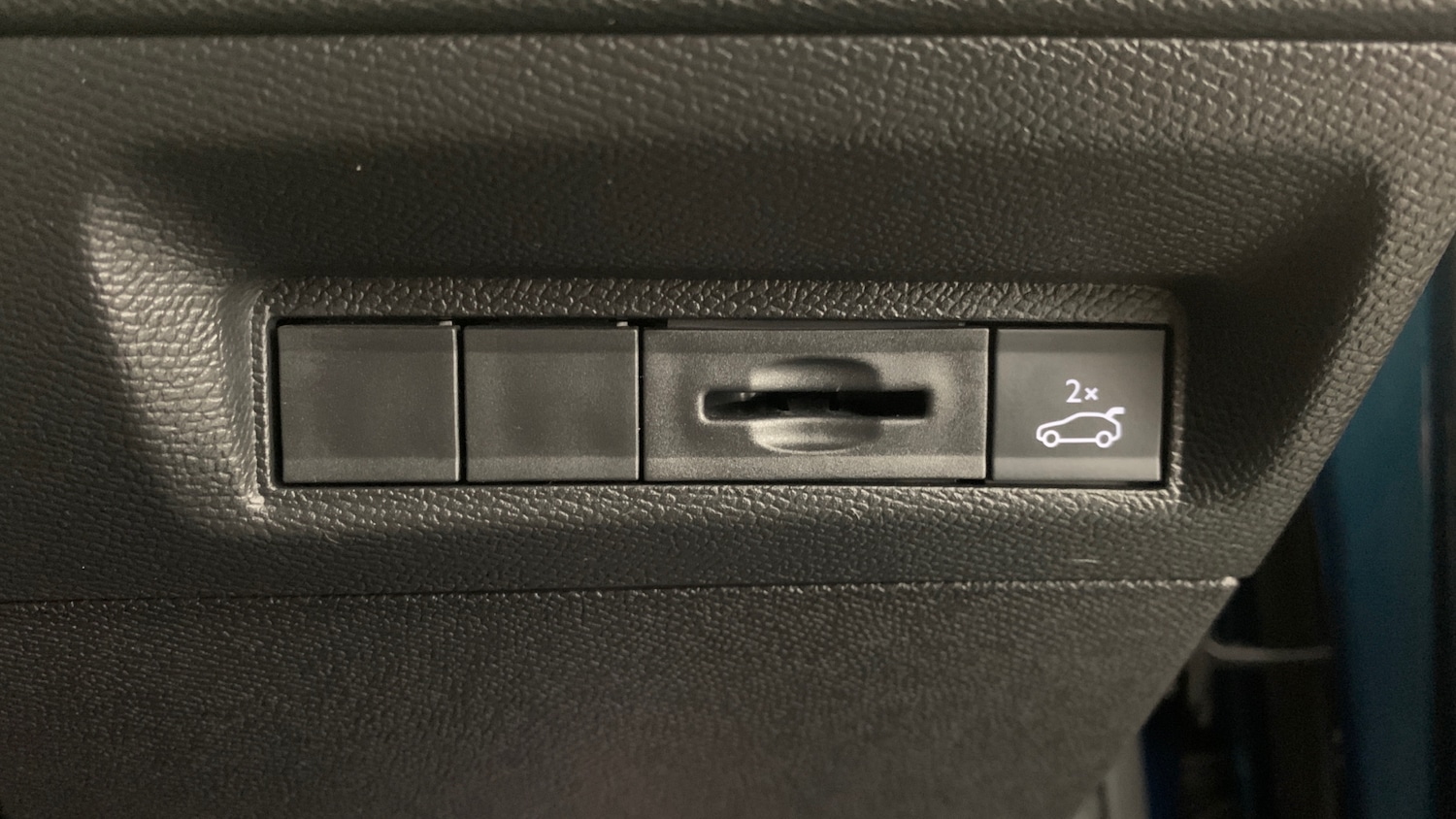 Used Peugeot 408 2025 for sale - 76574355: Photo 20