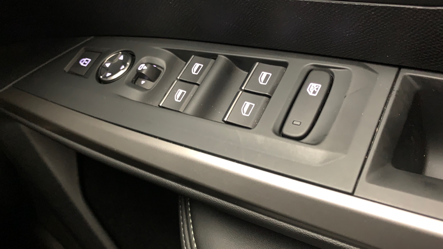 Used Peugeot 3008 2025 for sale - 78008361: Photo 39