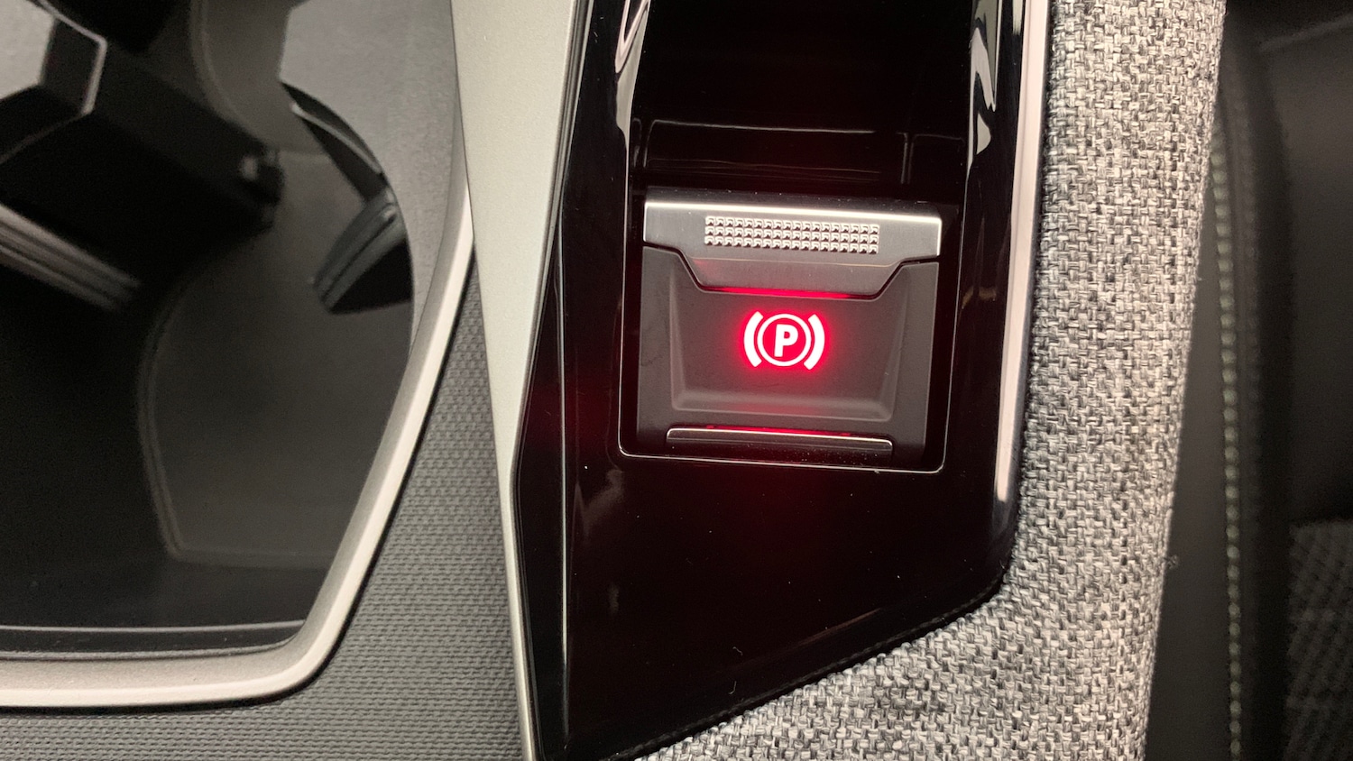 Used Peugeot 3008 2025 for sale - 76400009: Photo 36