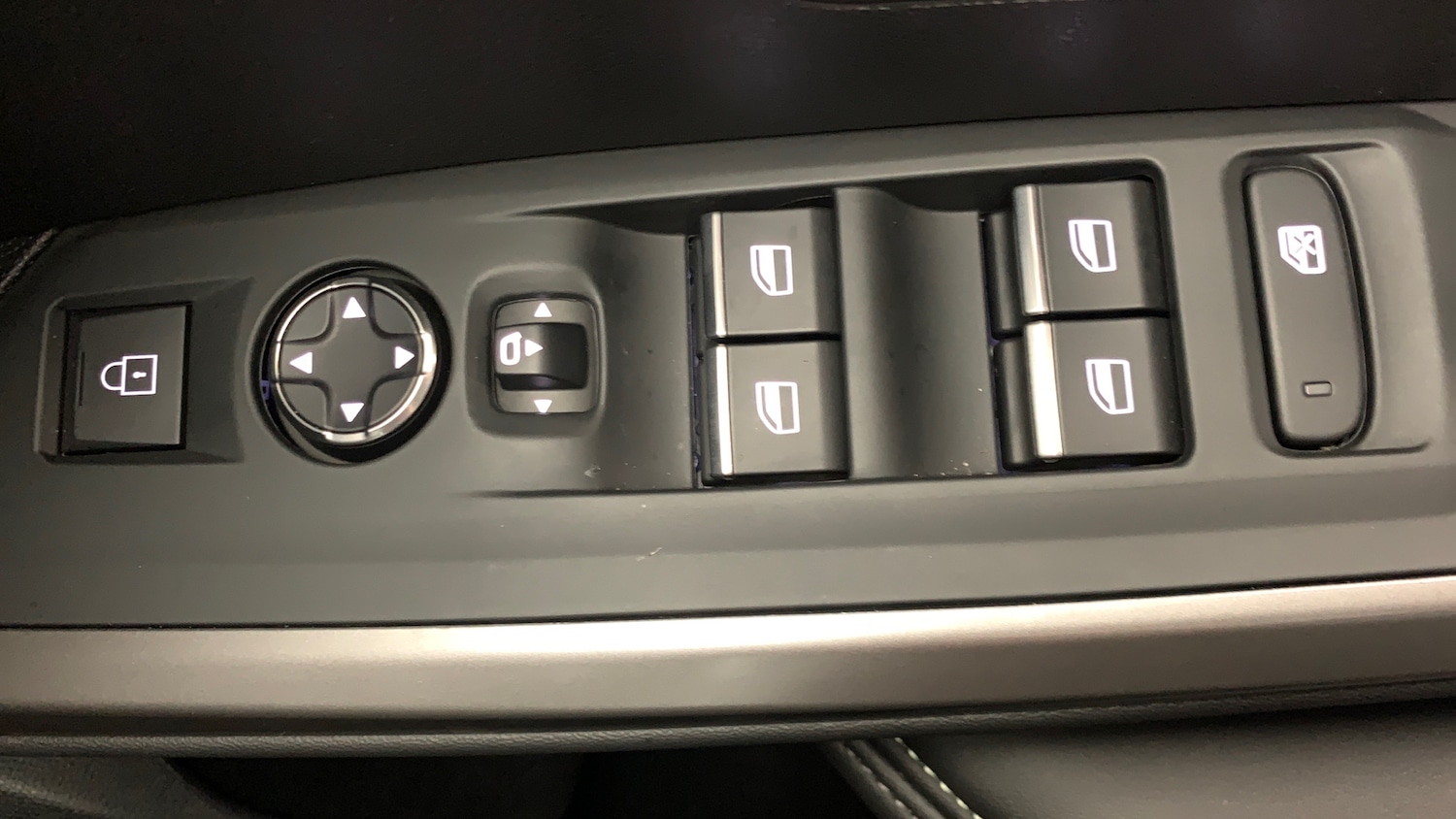 Used Peugeot 3008 2025 for sale - 76400009: Photo 40