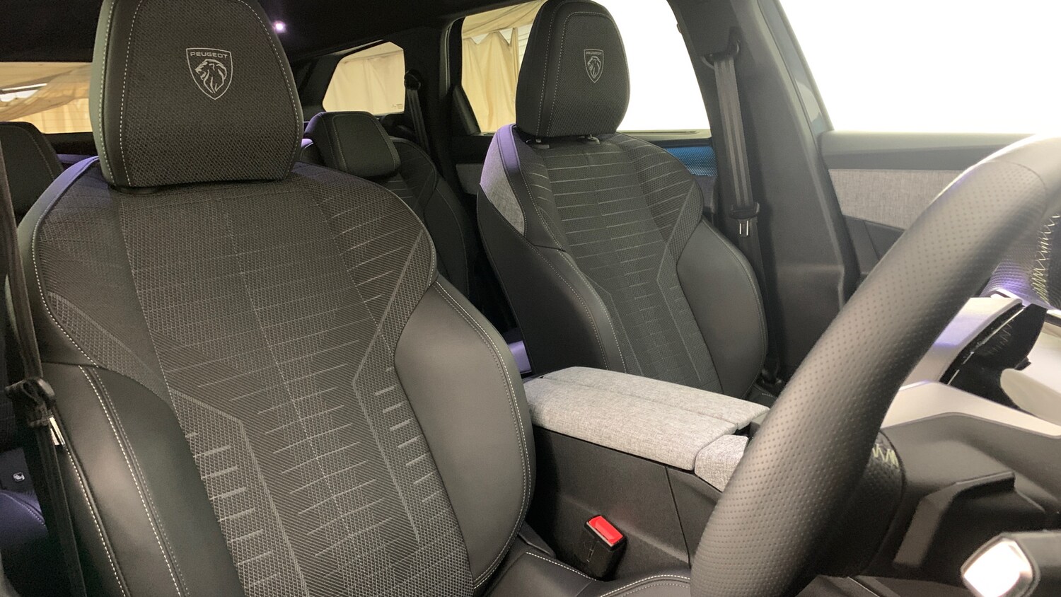 Used Peugeot 5008 2025 for sale - 78158141: Photo 40