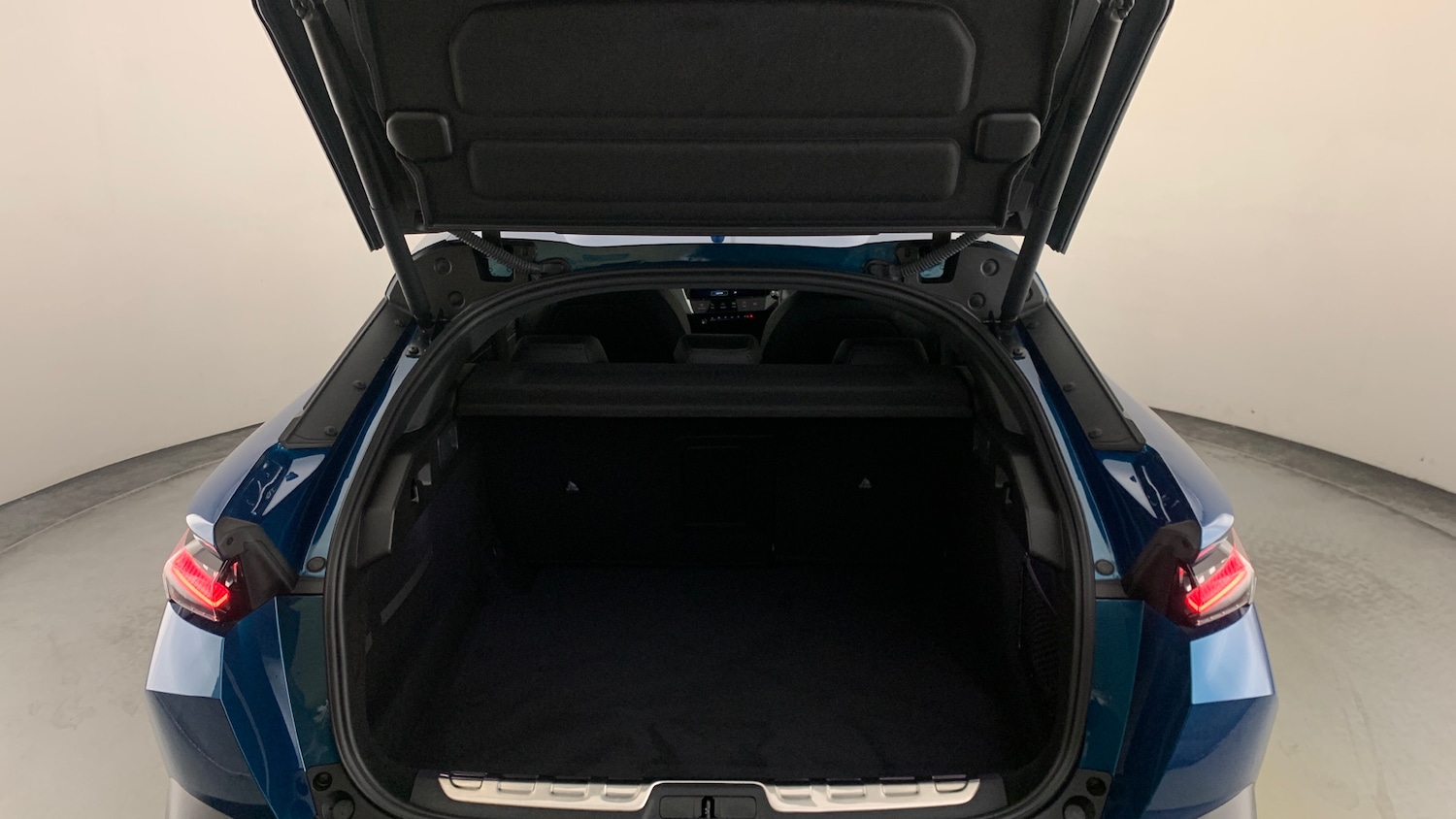 Used Peugeot 408 2024 for sale - 76574405: Photo 5