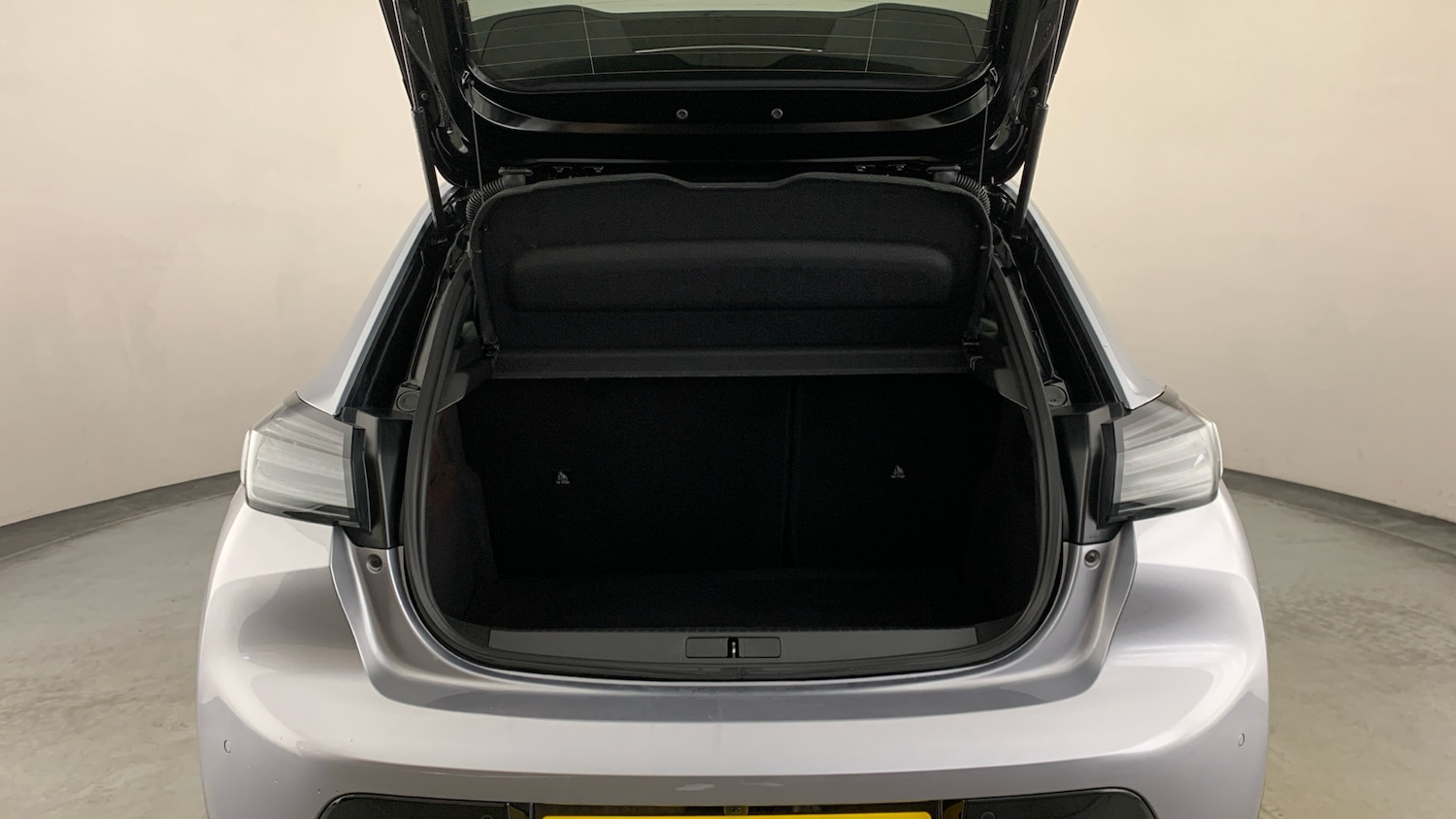 Used Peugeot 208 2025 for sale - 78206005: Photo 5