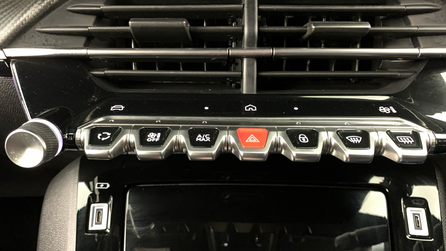 Used Peugeot 208 2025 for sale - 78206005: Photo 52