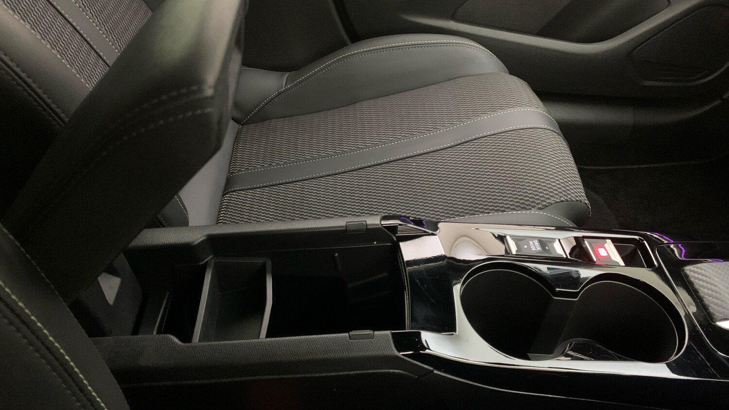 Used Peugeot 208 2025 for sale - 78206005: Photo 55