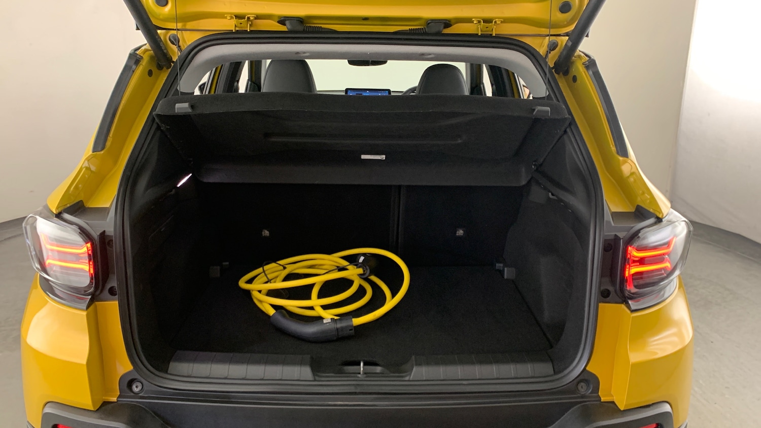 Used Jeep Other 2024 for sale - 77910202: Photo 5