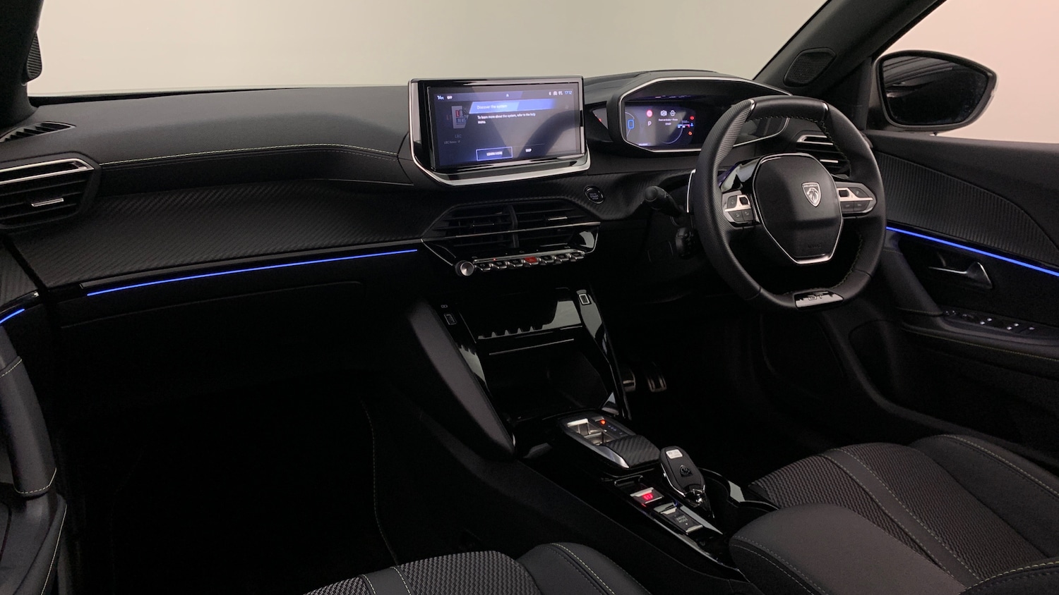 Used Peugeot 2008 2025 for sale - 77825842: Photo 2