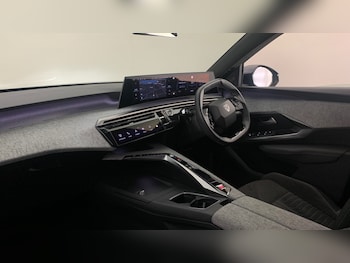 Used Peugeot 5008 2024 for sale - 77659638: Photo