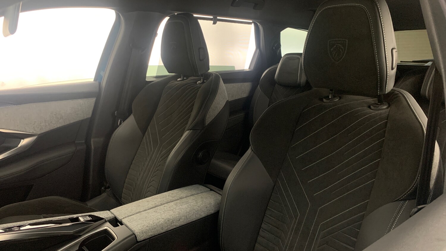 Used Peugeot 5008 2024 for sale - 77659638: Photo 54