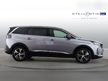 Used Peugeot 5008 2024 for sale - 78246144: Photo