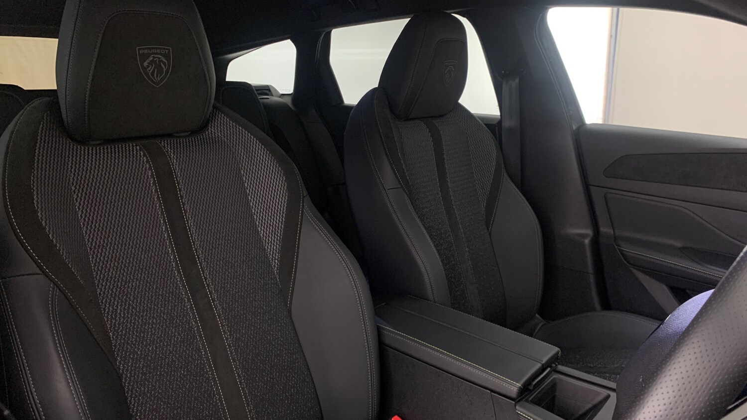 Used Peugeot 308 SW 2025 for sale - 76966129: Photo 45