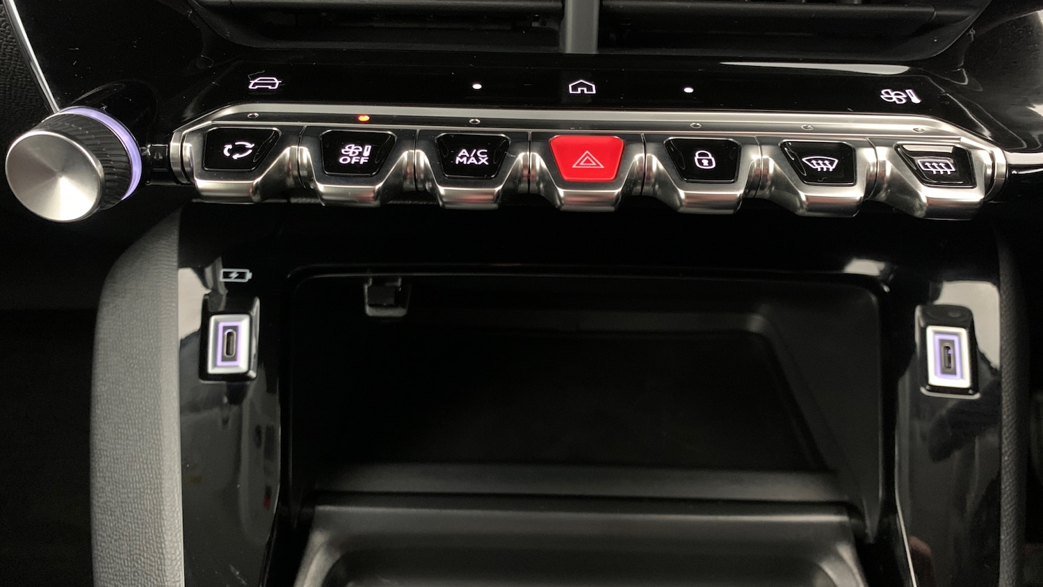 Used Peugeot 208 2024 for sale - 76338297: Photo 30