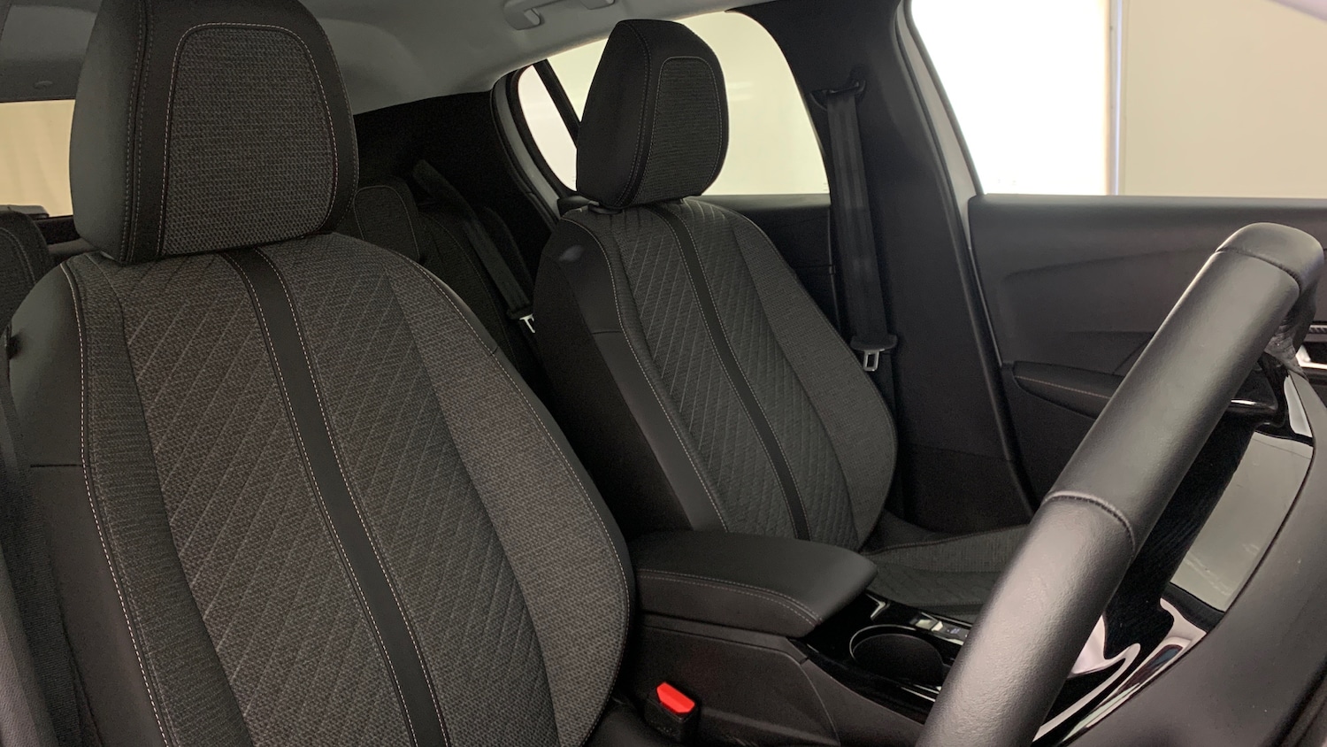 Used Peugeot 208 2024 for sale - 76338297: Photo 43