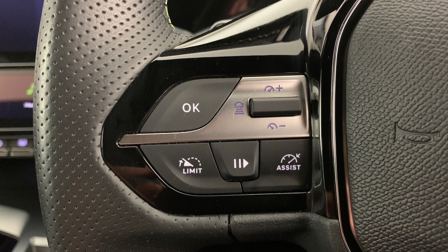 Used Peugeot 408 2024 for sale - 77009471: Photo 19