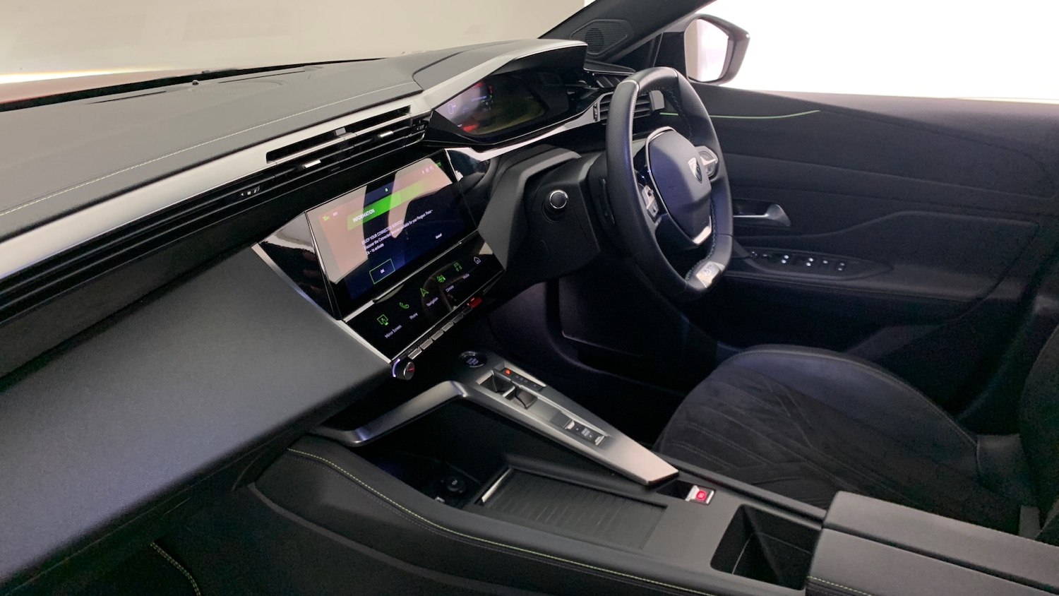 Used Peugeot 408 2024 for sale - 77009471: Photo 2