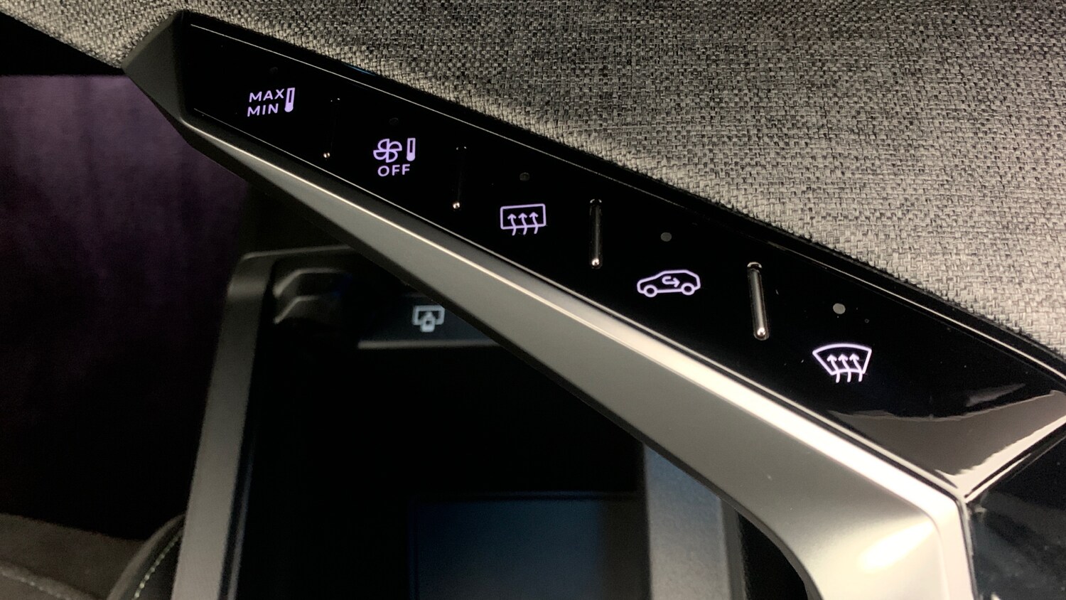 Used Peugeot 3008 2024 for sale - 77539132: Photo 33