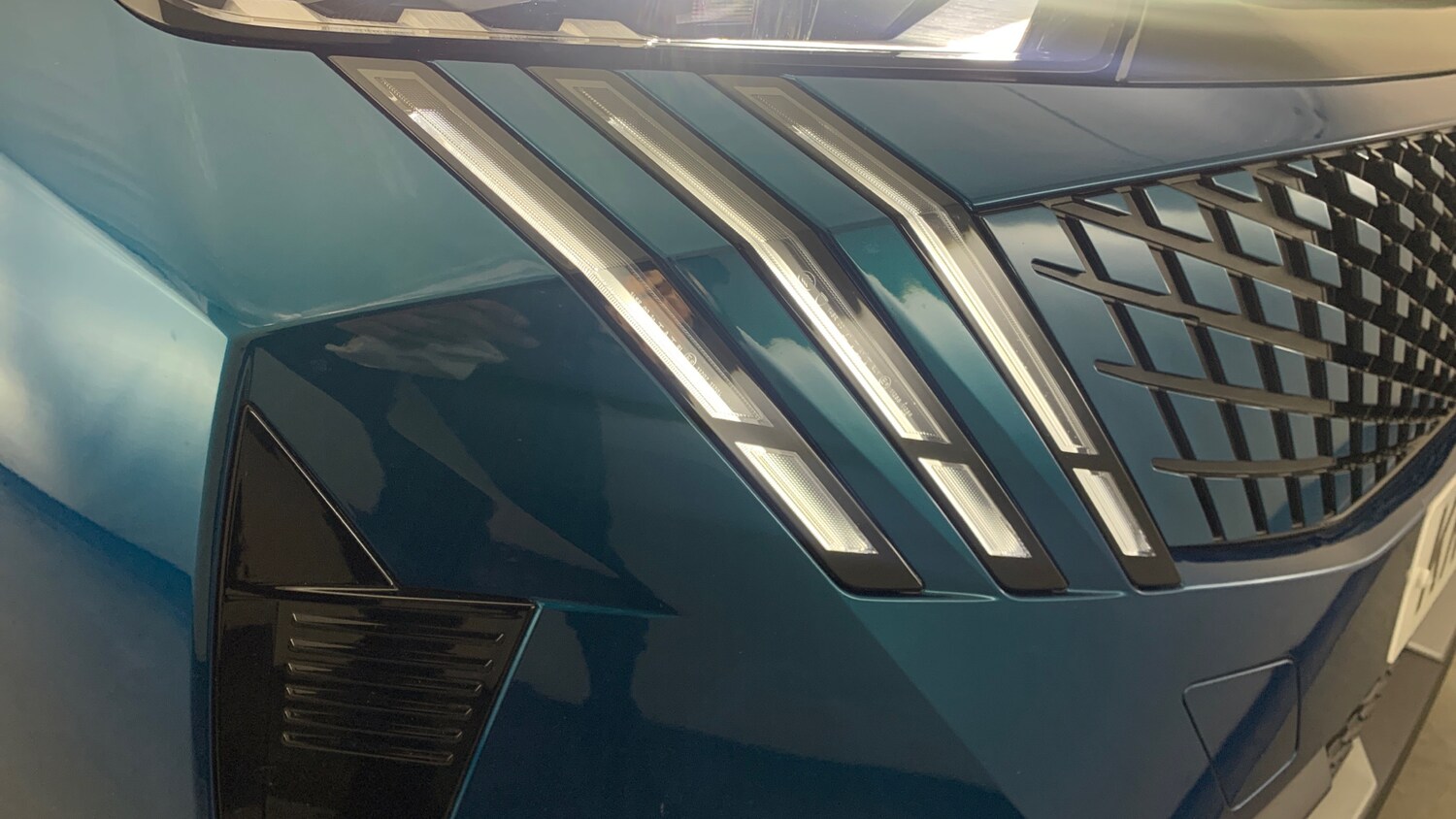 Used Peugeot 3008 2024 for sale - 77539132: Photo 46