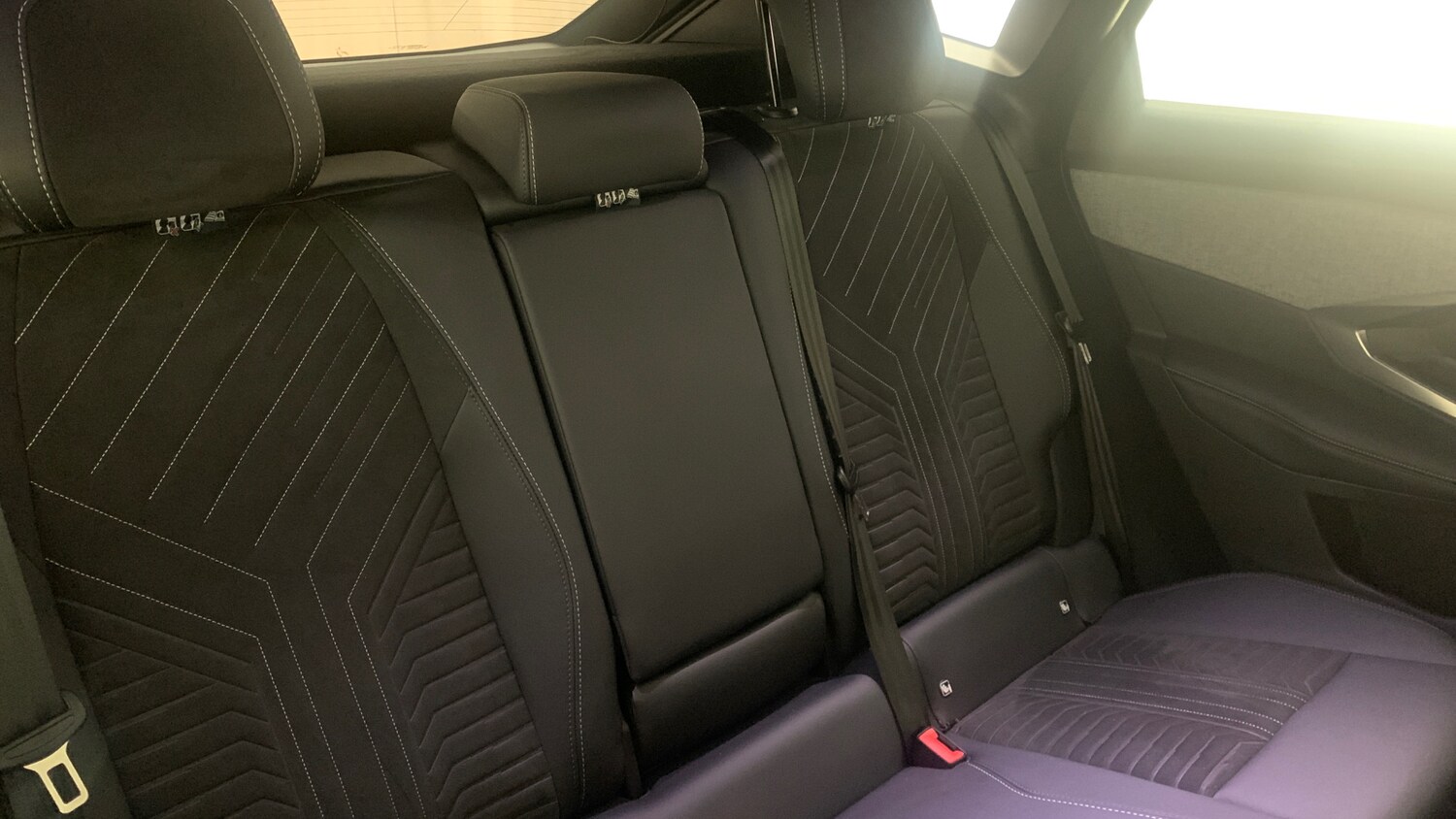 Used Peugeot 3008 2024 for sale - 77539132: Photo 8